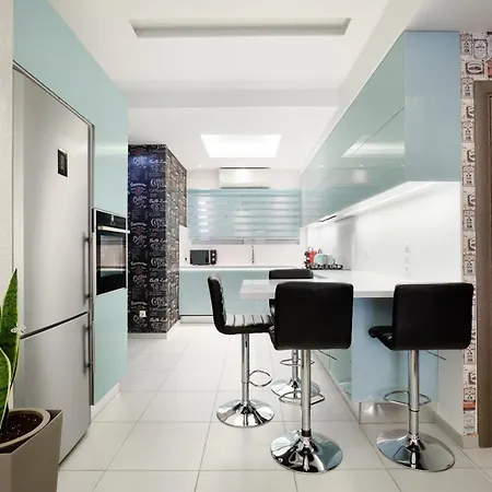 Apartment Near Acropolis Brand New 1 Min From Metro