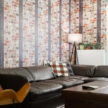 Near Acropolis Brand New 1 Min From Metro Apartment *