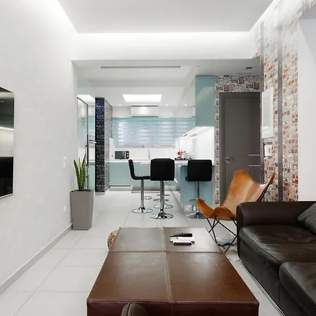 Apartment Near Acropolis Brand New 1 Min From Metro *